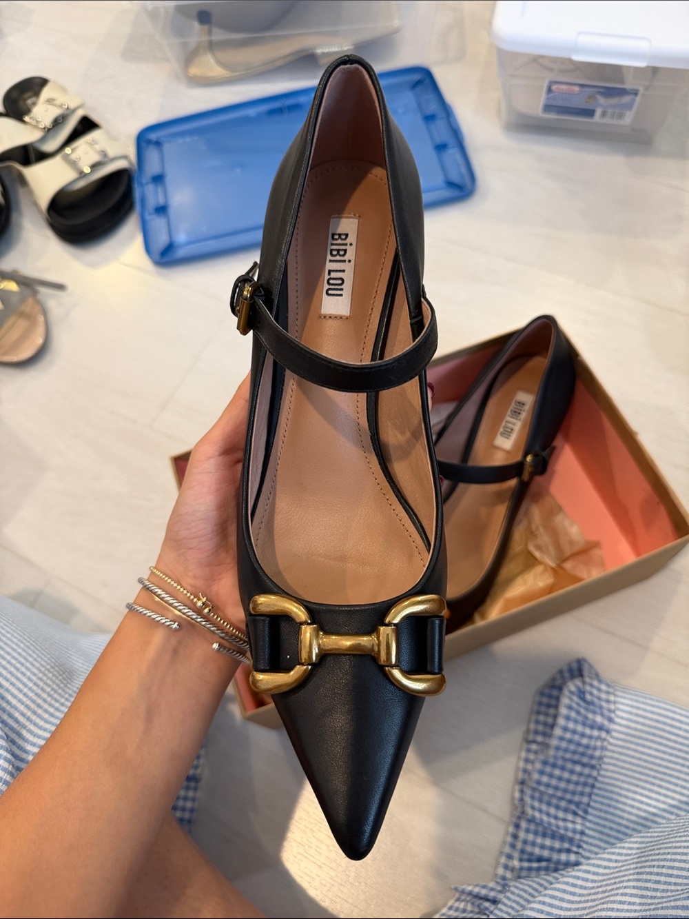 Bibi Lou Black Leather Pointed Mary Jane Pumps with Gold Bit - Picture 2 of 10